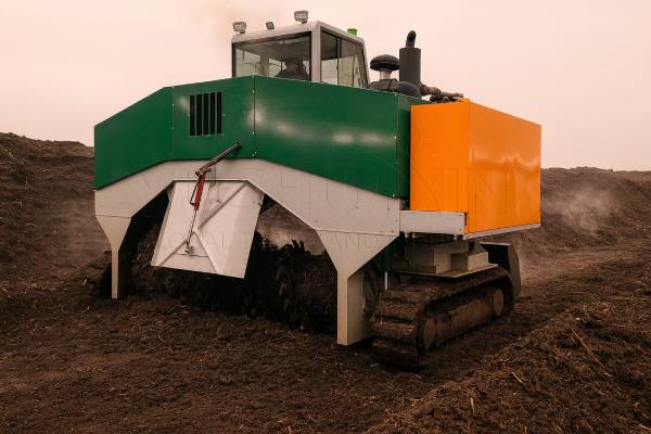 Заказчик-из-Туркменистана-купить-технику-для-компостирования-SXLDF-3000